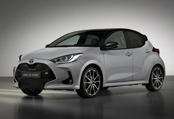 Der neue YARIS GR SPORT wird in Europa ab dem zweiten Quartal 2022 lieferbar sein.